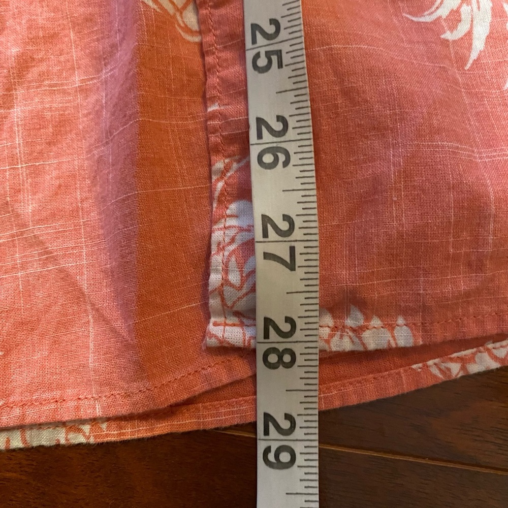 American Eagle Outfitters Cotton Coral Short-Sleeve Pineapple Print Shirt - Picture 5 of 6